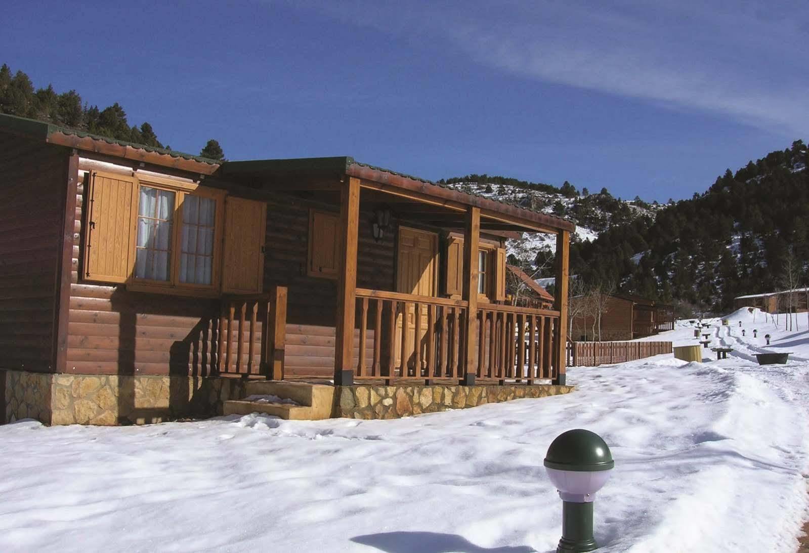 Cabanas De Javalambre Camarena de la Sierra Eksteriør billede